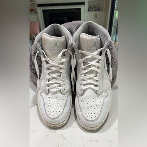 USED Men’s Nike Air Jordan’s size 13